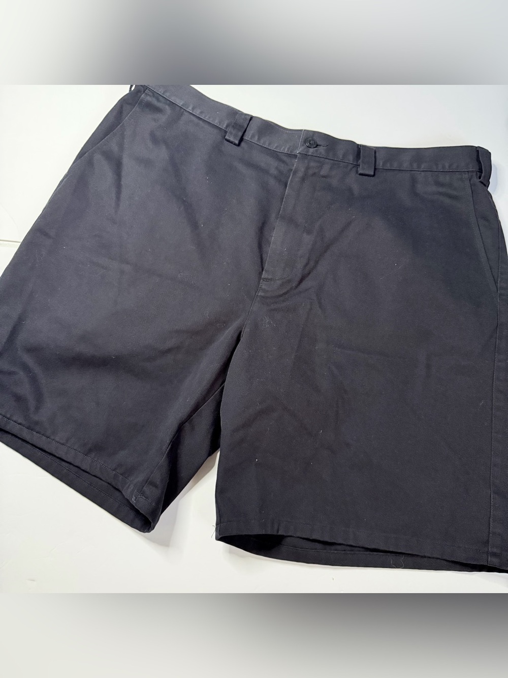 Ashworth Men’s Performance EZ Tech Black Flat-Front Golf Shorts 40
